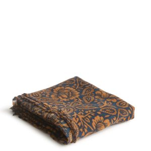 Blanket Wrap-Lotus montage roasted pecan